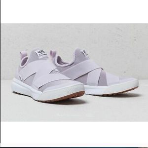 Lavender Van ULTRARANGE worn once in perfect cond